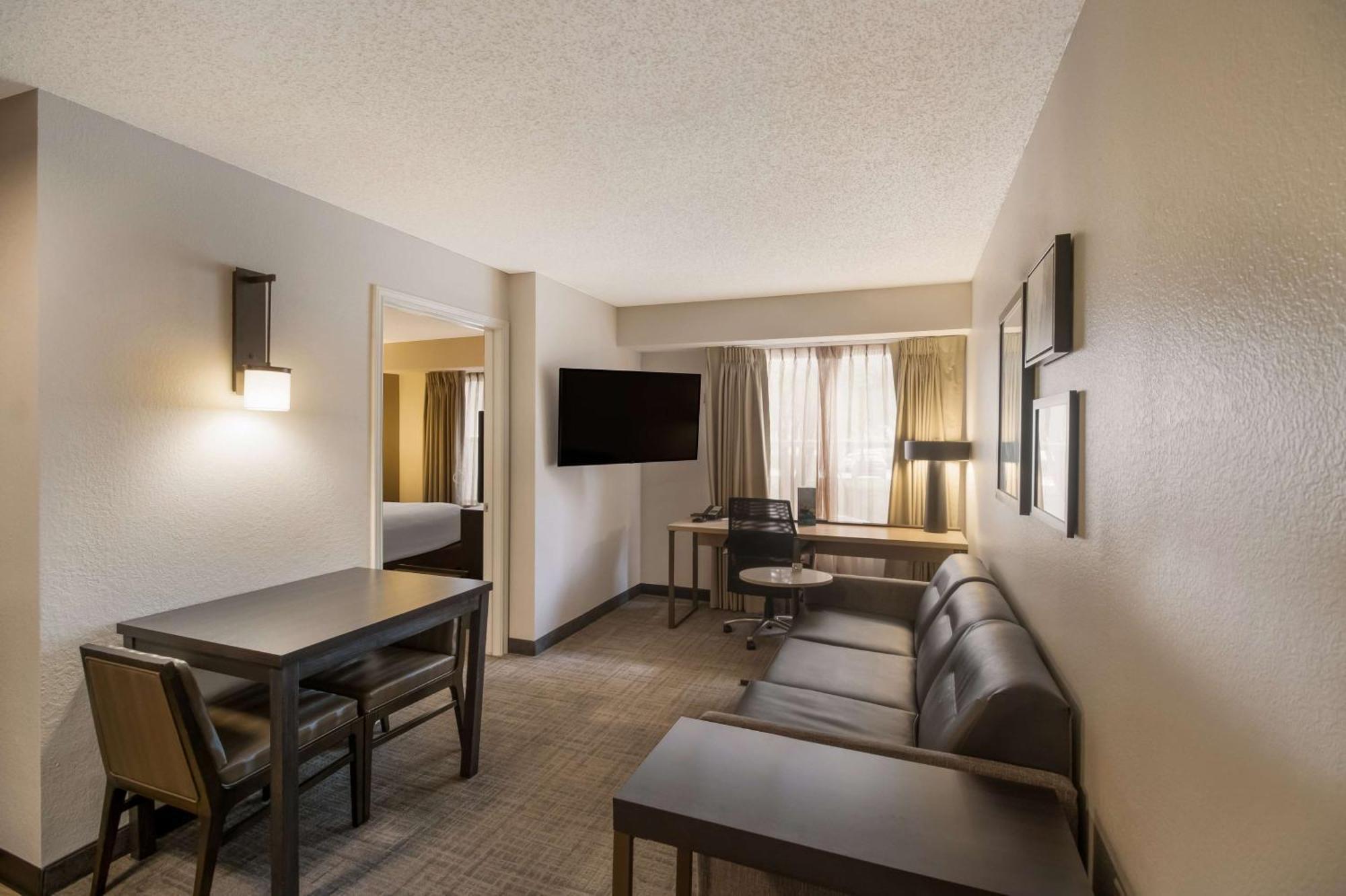 Sonesta Es Dallas Hotel