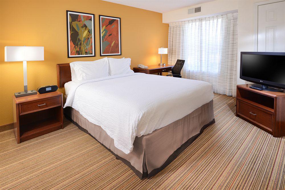 Sonesta Es Dallas Hotel